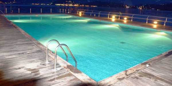 Iluminación de piscinas | RJL Ingeniería